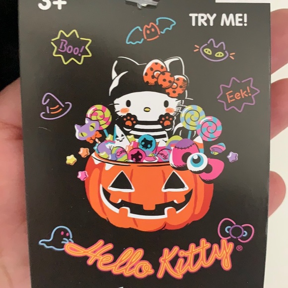 Halloween Hello Kitty dress in Kitty Side Stepper And mug. Brand New. - Picture 5 of 8